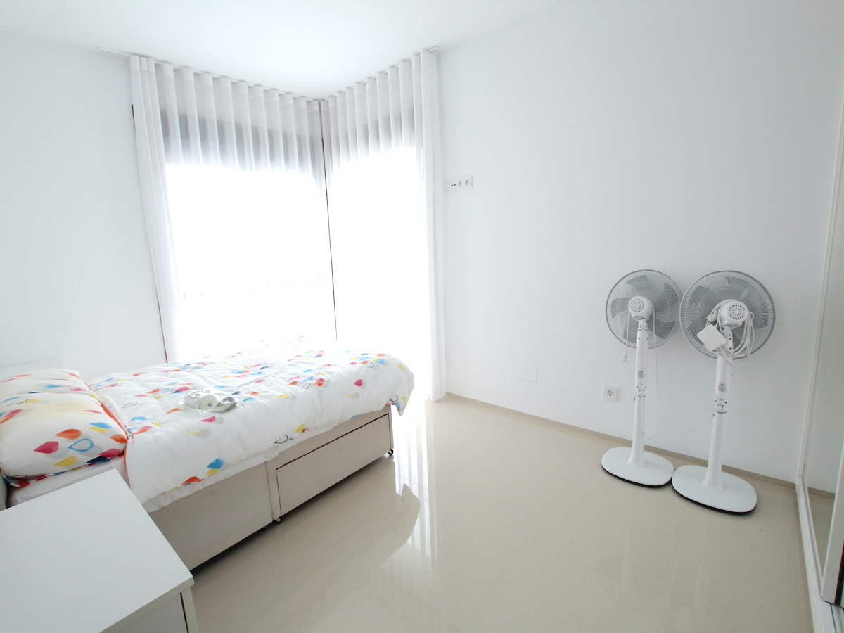 For sale - 4 Bedroom 4 Bathroom House - Detached Villa in Ciudad Quesada - Ciudad Quesada  - Alicante