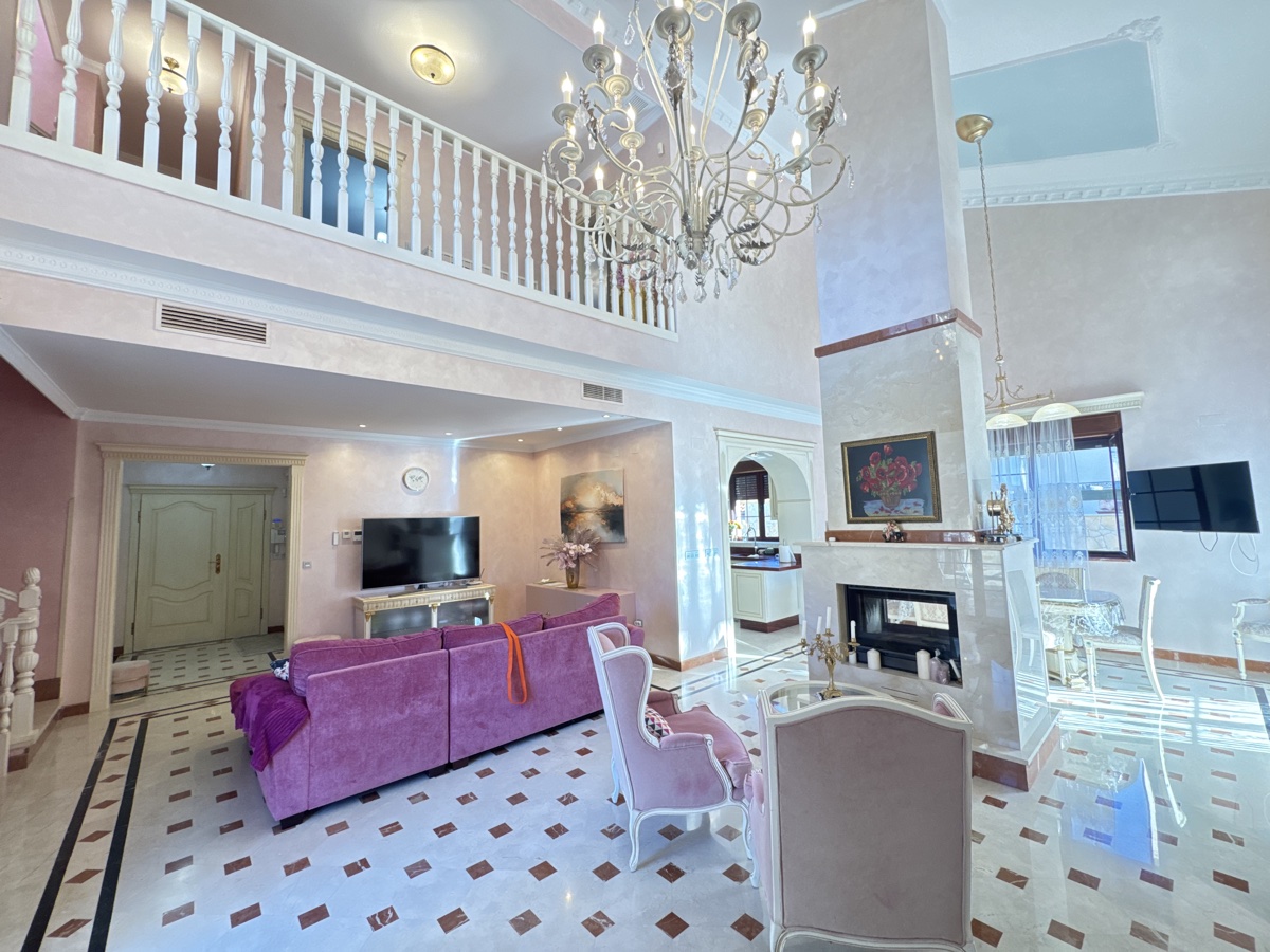 For sale - 4 Bedroom 5 Bathroom Villa in Cabo Roig - , Cabo Roig, Alicante, Spain - Alicante