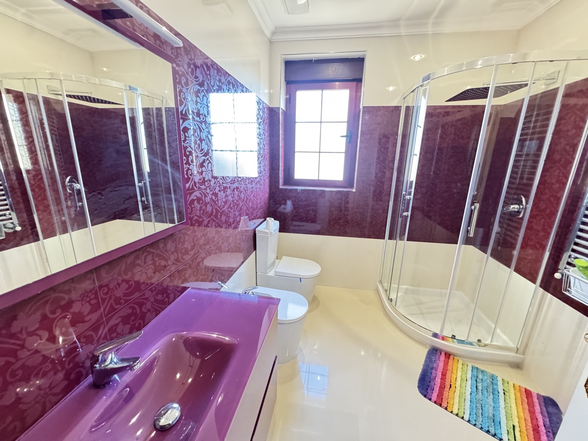 For sale - 4 Bedroom 5 Bathroom Villa in Cabo Roig - , Cabo Roig, Alicante, Spain - Alicante