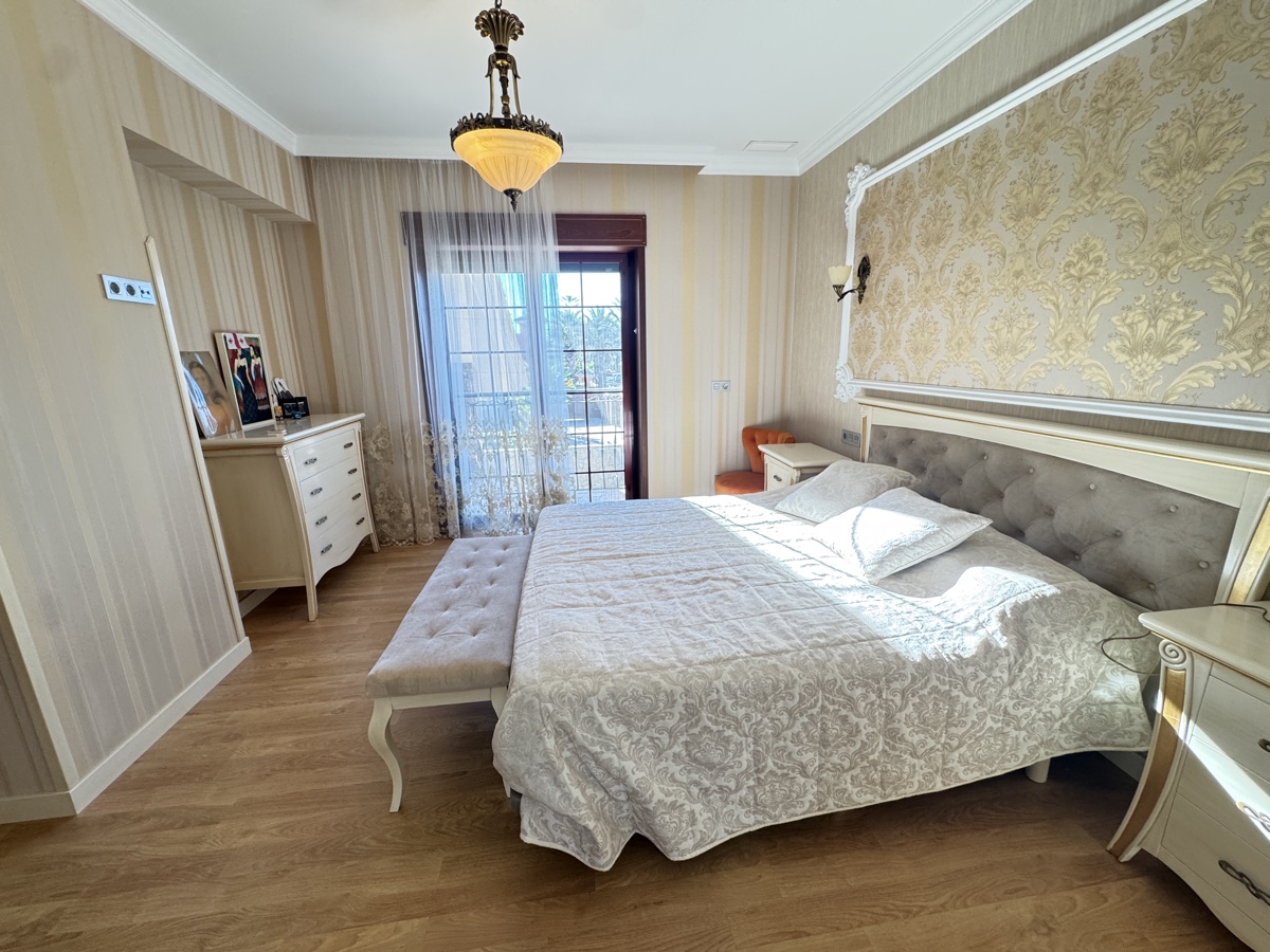 For sale - 4 Bedroom 5 Bathroom Villa in Cabo Roig - , Cabo Roig, Alicante, Spain - Alicante