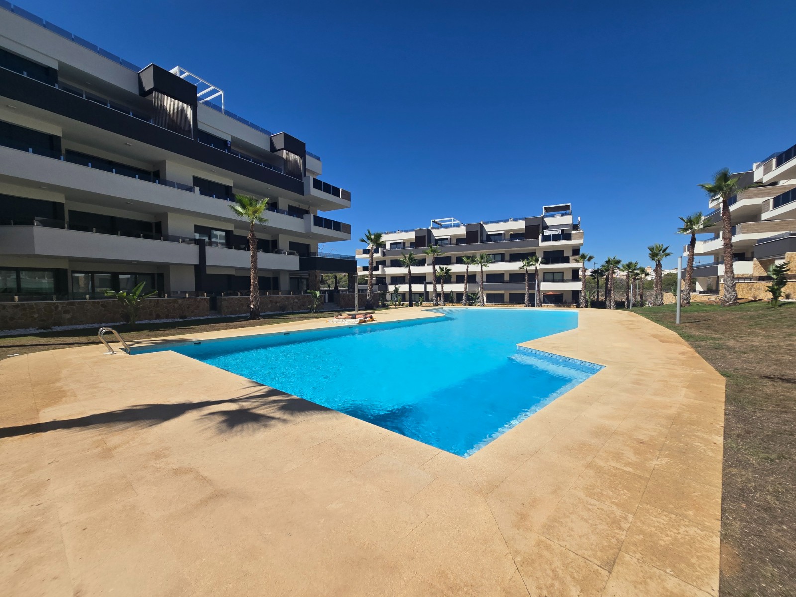For sale - 2 Bedroom 2 Bathroom Apartment in Orihuela Costa - Costa Blanca  - Alicante