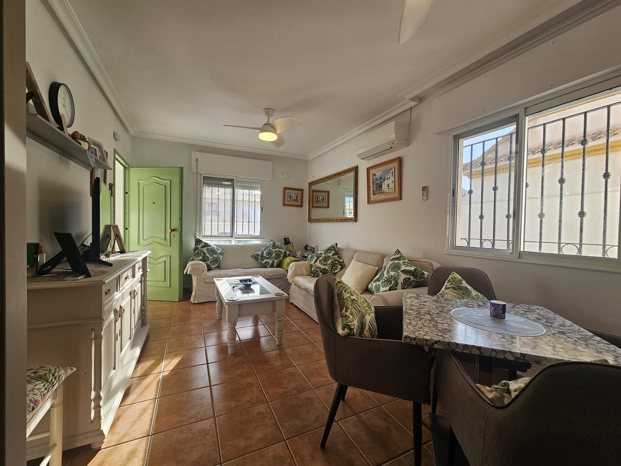 For sale - 3 Bedroom 2 Bathroom Bungalow in La Zenia - Costa Blanca  - Alicante