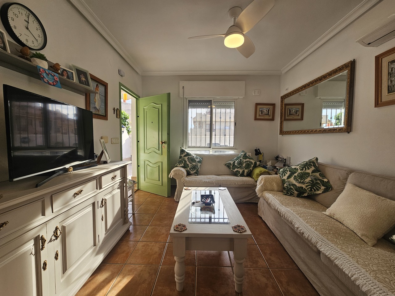 For sale - 3 Bedroom 2 Bathroom Bungalow in La Zenia - Costa Blanca  - Alicante