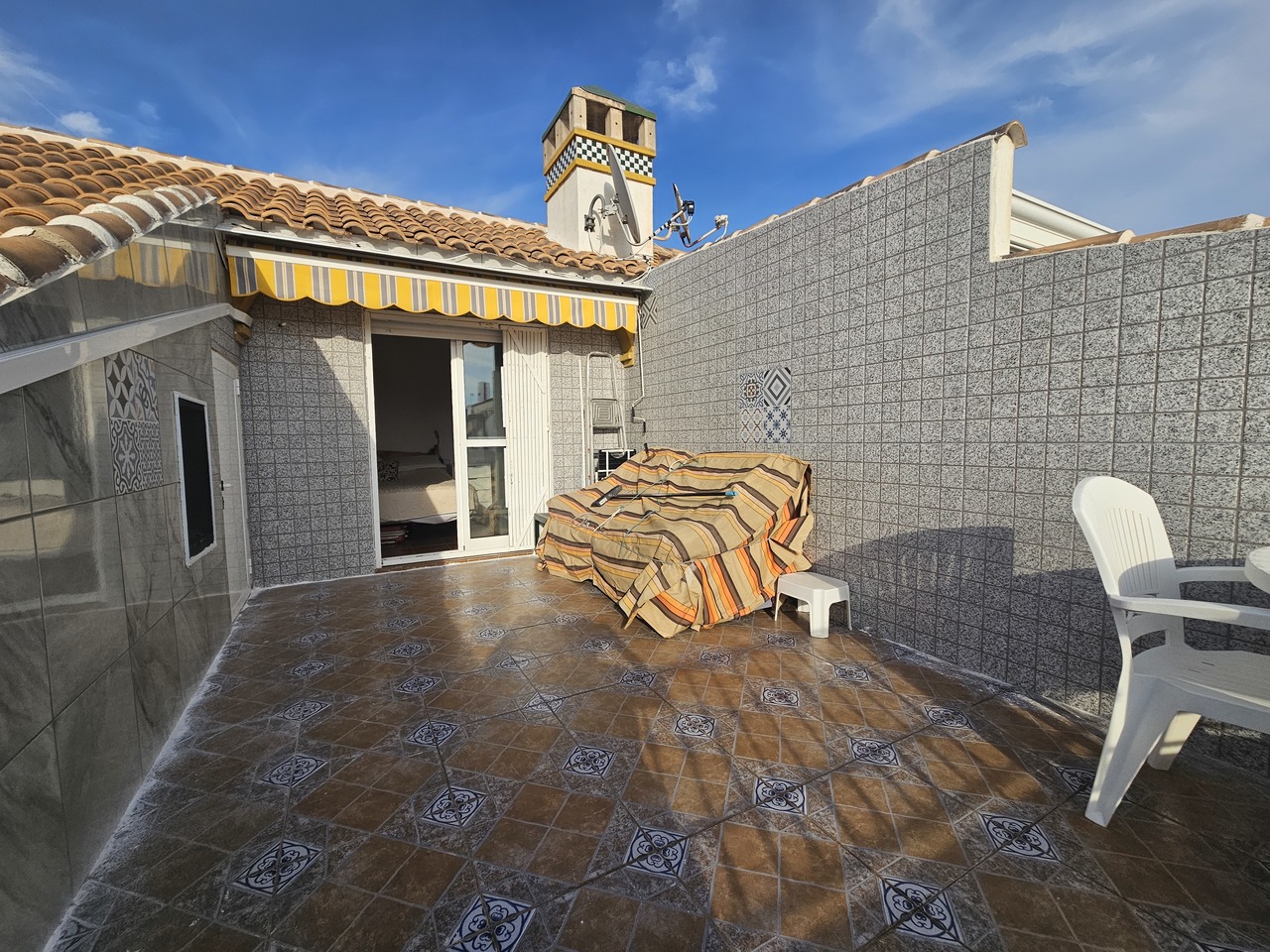 For sale - 3 Bedroom 2 Bathroom Bungalow in La Zenia - Costa Blanca  - Alicante