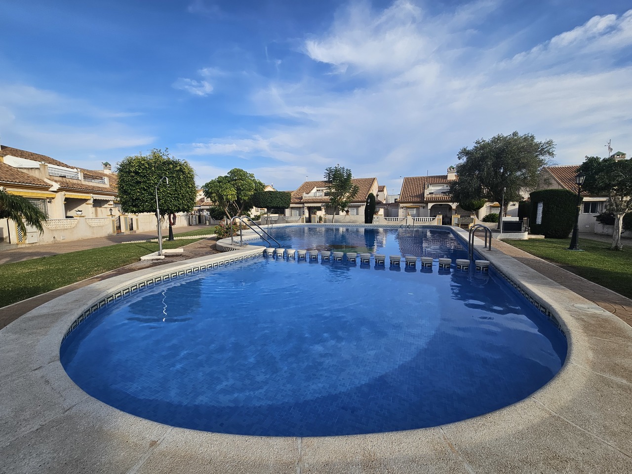 For sale - 3 Bedroom 2 Bathroom Bungalow in La Zenia - Costa Blanca  - Alicante