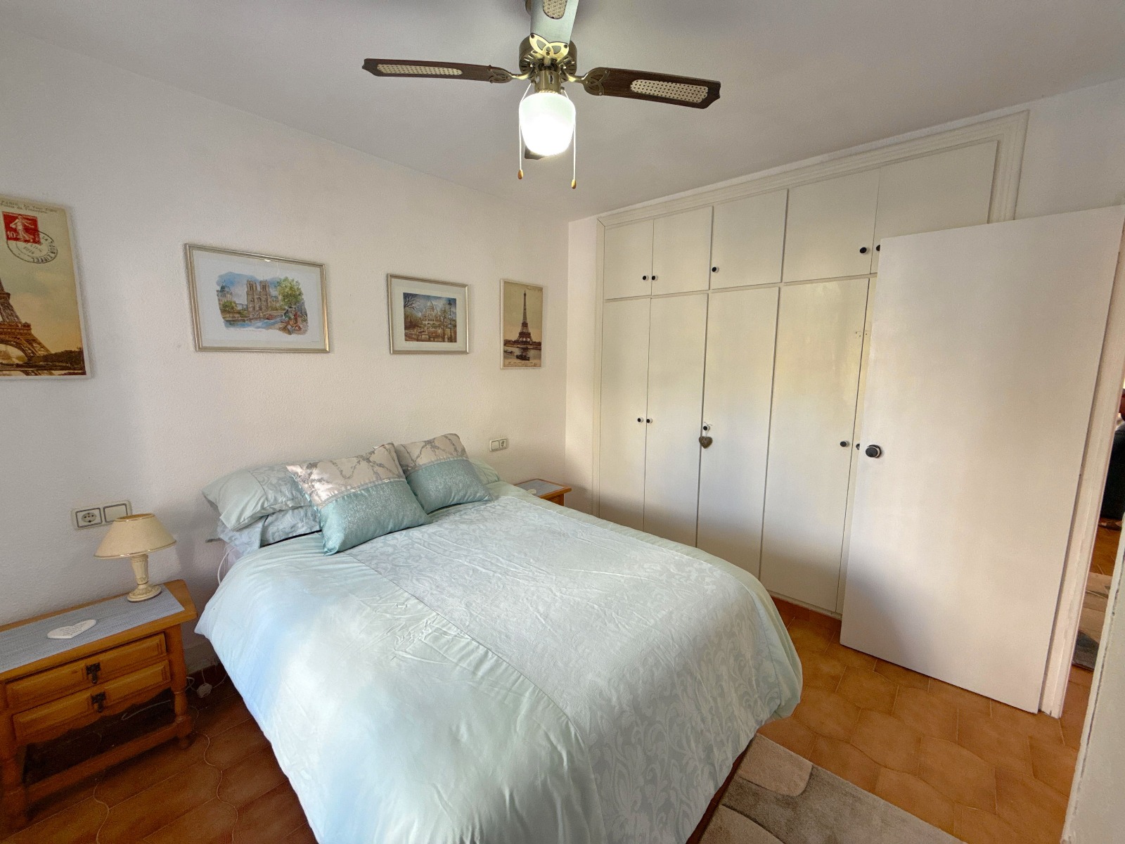 For sale - 3 Bedroom 2 Bathroom Townhouse in Villamartin -  - Alicante