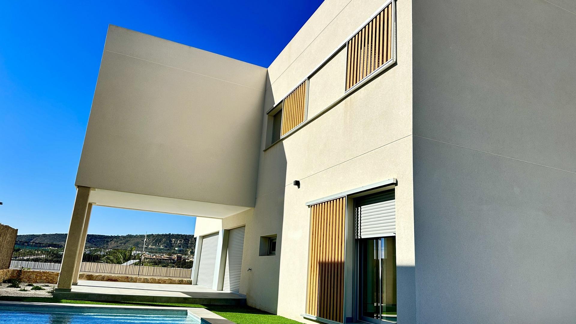 For sale - 4 Bedroom 3 Bathroom Villa in Algorfa - La Finca Golf  - Alicante