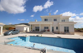 31-2758-115-10-115/72930, 4 Bedroom 3 Bathroom Villa in Pinoso