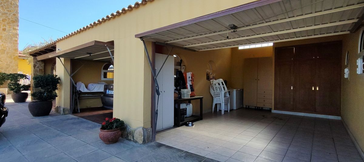 For sale - 4 Bedroom 3 Bathroom Finca in Bigastro - , ORIHUELA, Alicante, Spain - Alicante