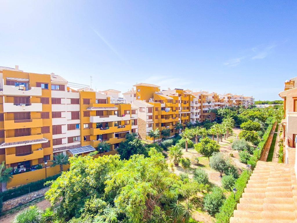 For sale - 2 Bedroom 1 Bathroom Apartamento in Punta Prima - Punta Prima  - Alicante