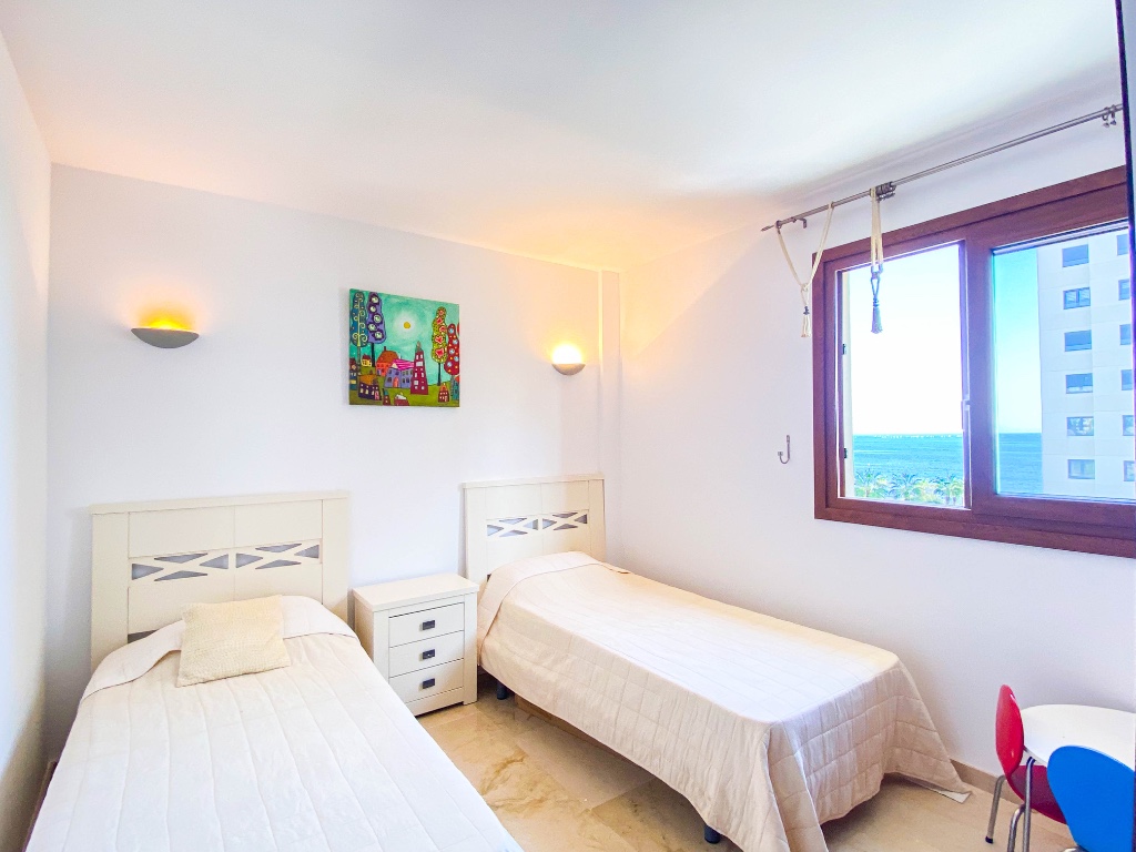 For sale - 2 Bedroom 1 Bathroom Apartamento in Punta Prima - Punta Prima  - Alicante