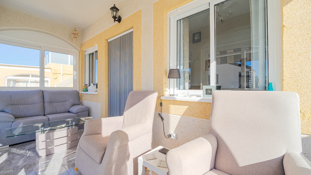 For sale - 2 Bedroom 1 Bathroom Villa in Los Altos - Los Altos  - Alicante
