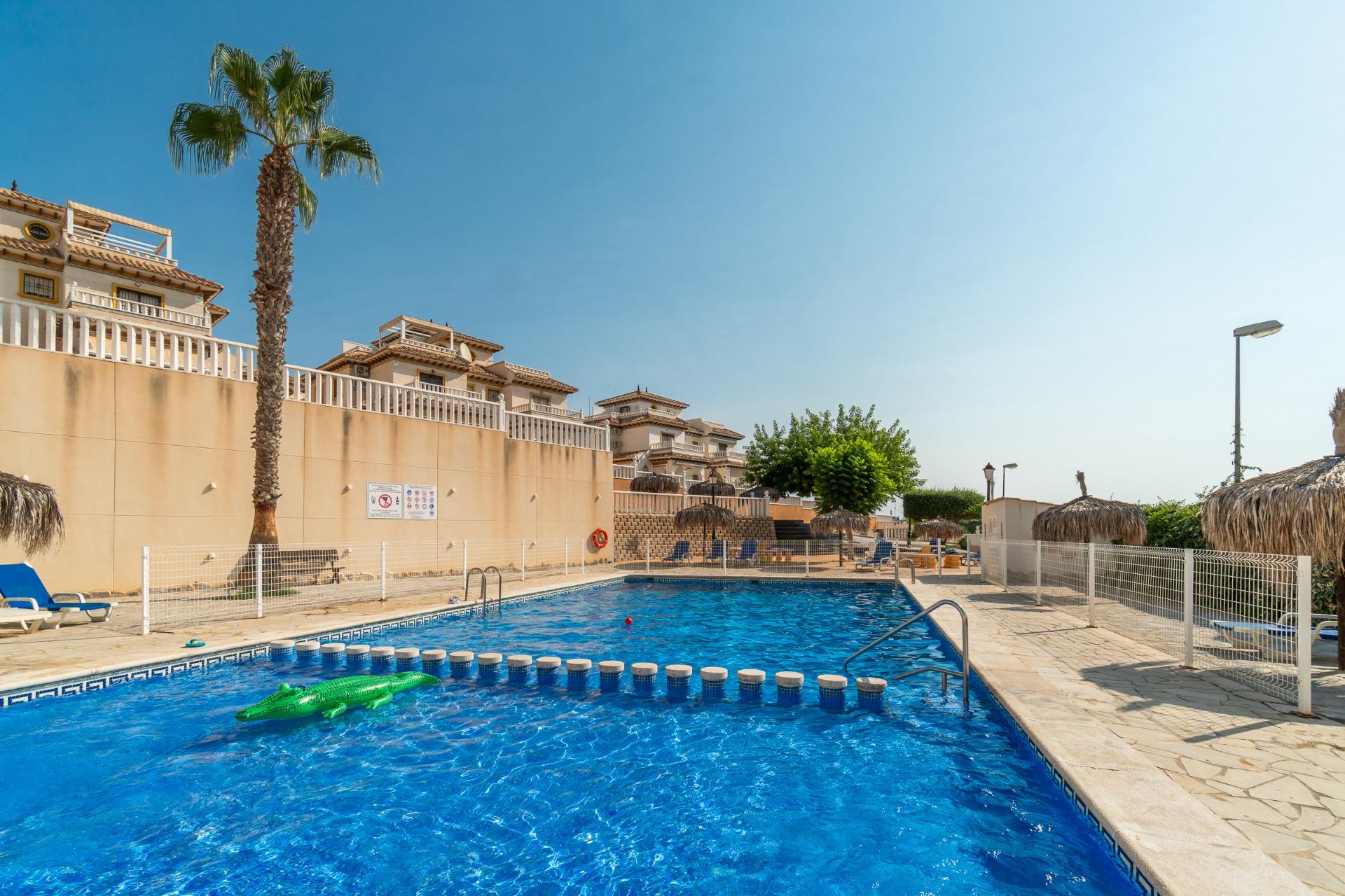 For sale - 2 Bedroom 1 Bathroom Ground Floor in Orihuela Costa - Lomas de Cabo Roig-Los Dolses  - Alicante