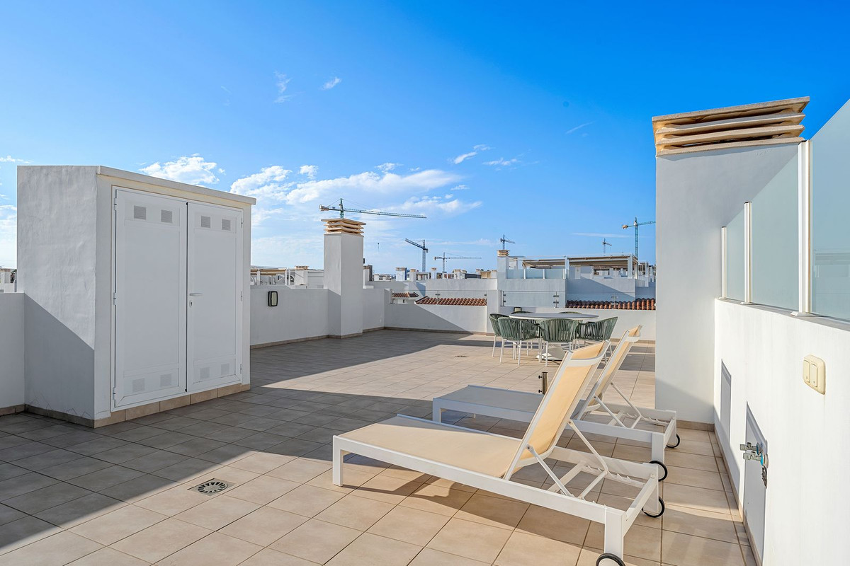 For sale - 2 Bedroom 2 Bathroom Apartment - Penthouse in Rojales - Ciudad Quesada  - Alicante