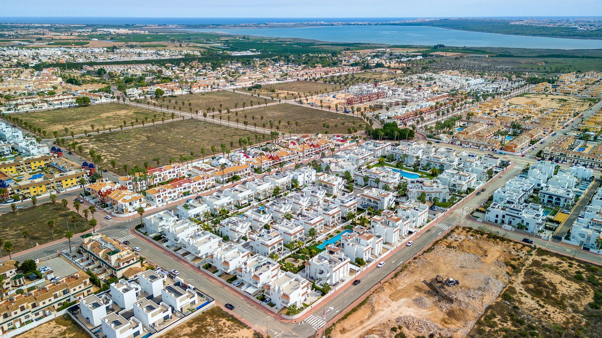 For sale - 2 Bedroom 2 Bathroom Apartment - Penthouse in Rojales - Ciudad Quesada  - Alicante