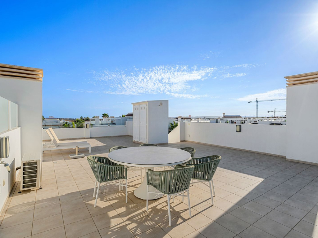 2 Bedroom 2 Bathroom Apartment - Penthouse in Rojales