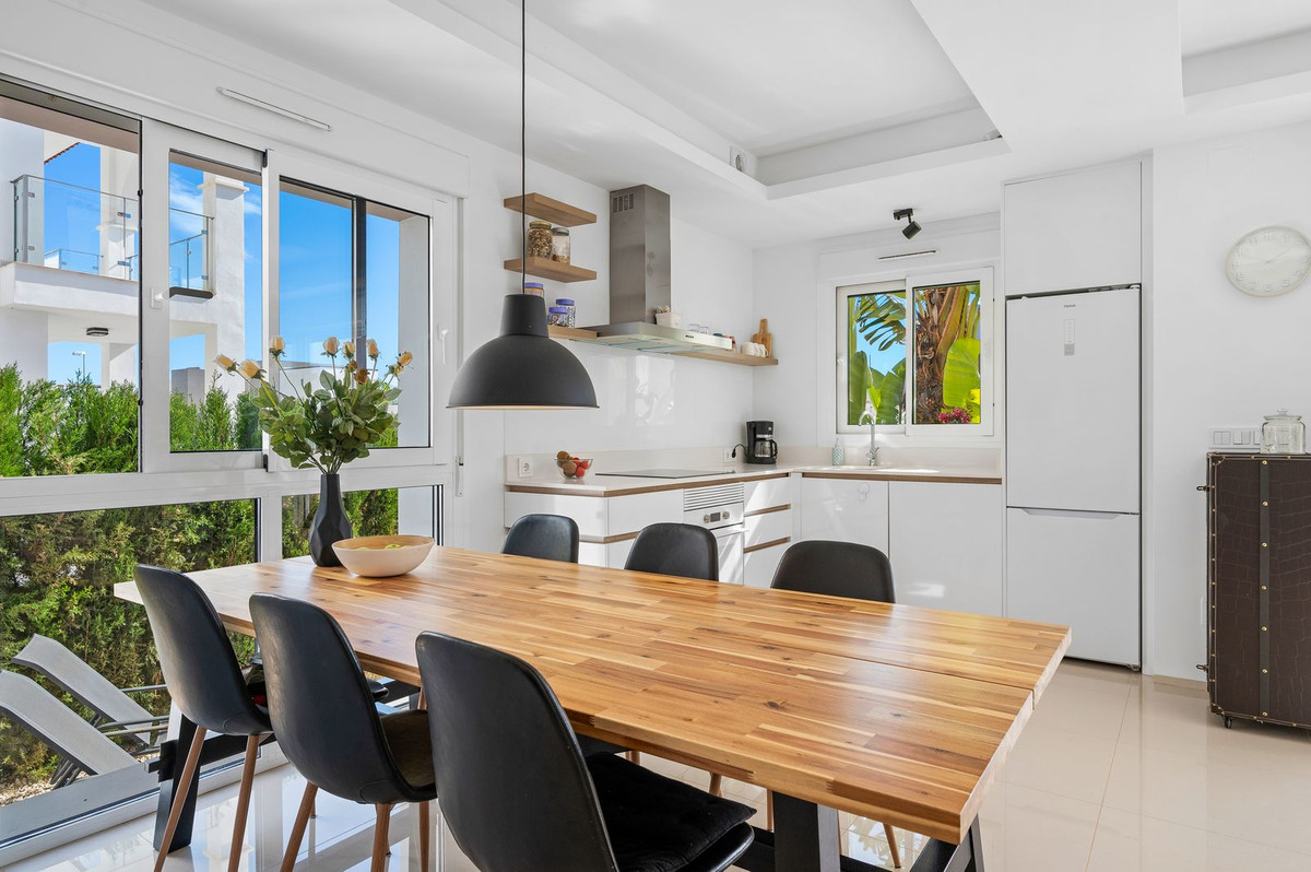 For sale - 2 Bedroom 2 Bathroom Ground Floor Apartment in Ciudad Quesada  - Ciudad Quesada  - Alicante