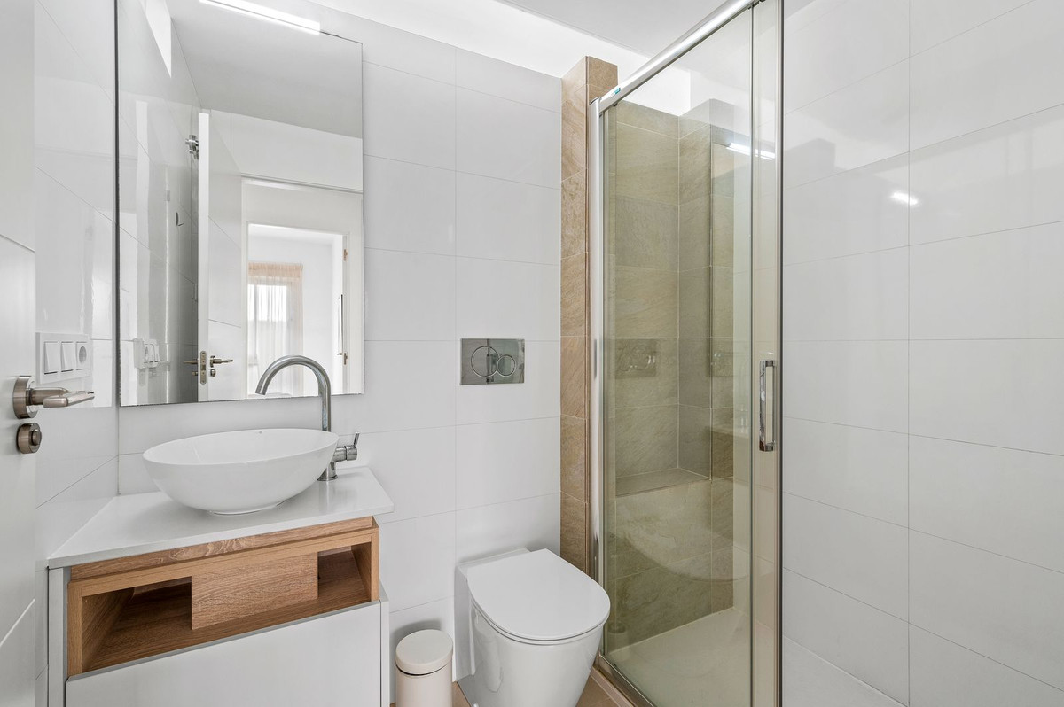 For sale - 2 Bedroom 2 Bathroom Ground Floor Apartment in Ciudad Quesada  - Ciudad Quesada  - Alicante