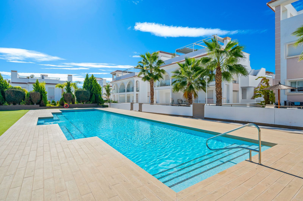 For sale - 2 Bedroom 2 Bathroom Ground Floor Apartment in Ciudad Quesada  - Ciudad Quesada  - Alicante