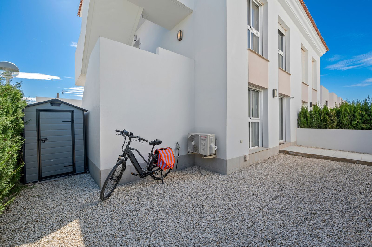 For sale - 2 Bedroom 2 Bathroom Ground Floor Apartment in Ciudad Quesada  - Ciudad Quesada  - Alicante