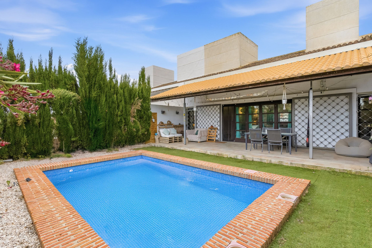 For sale - 2 Bedroom 2 Bathroom House - Townhouse in Murcia - Sucina  - Murcia