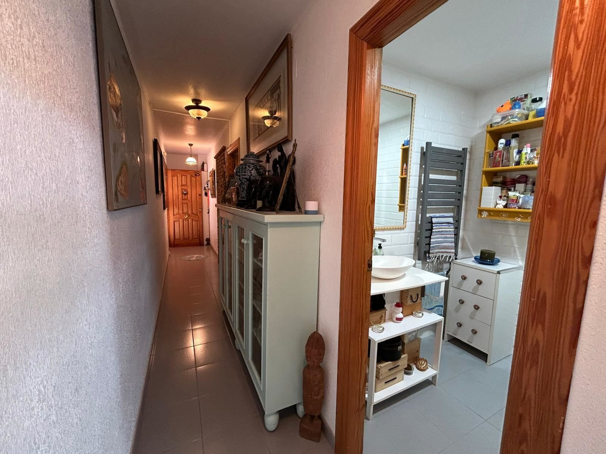 For sale - 3 Bedroom 2 Bathroom Apartment - Middle Floor Apartment in Orihuela - Playa Flamenca  - Alicante