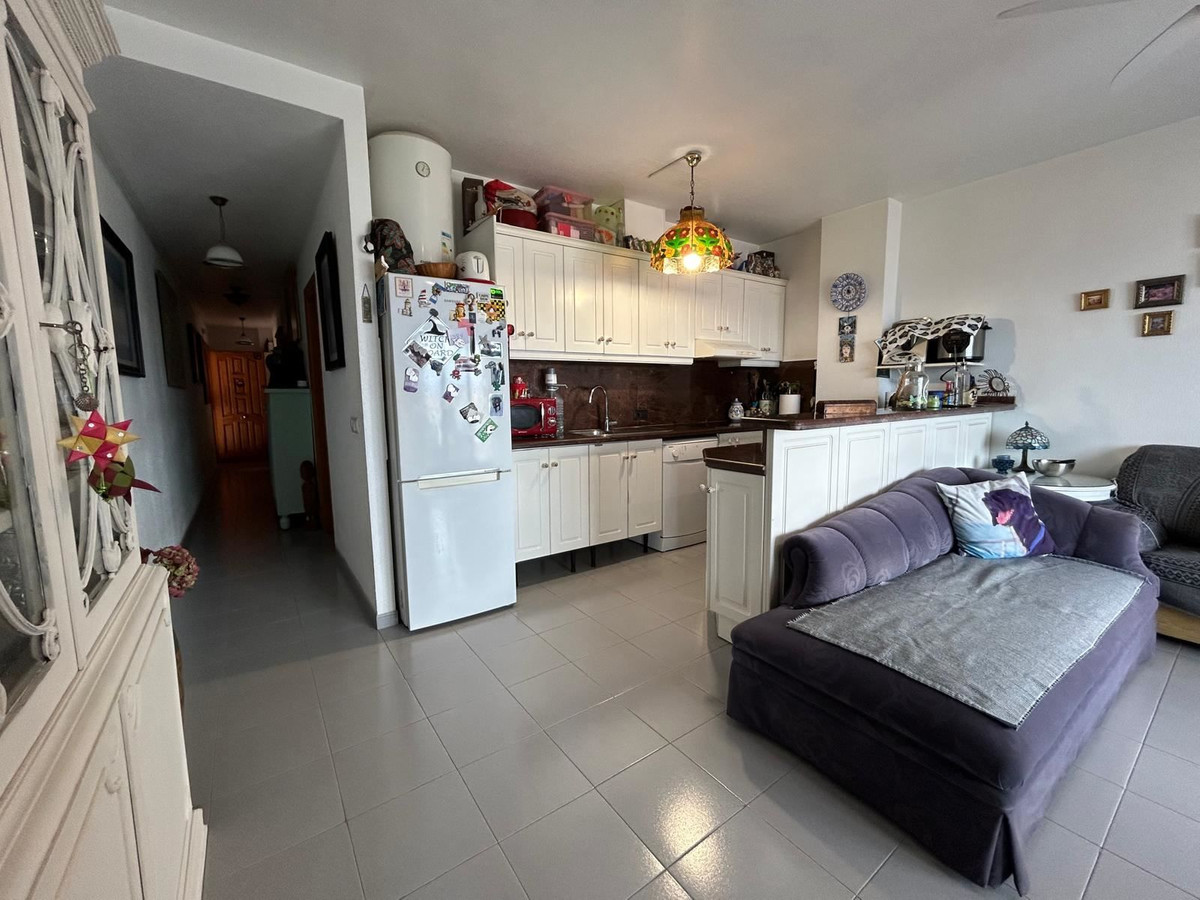 For sale - 3 Bedroom 2 Bathroom Apartment - Middle Floor Apartment in Orihuela - Playa Flamenca  - Alicante