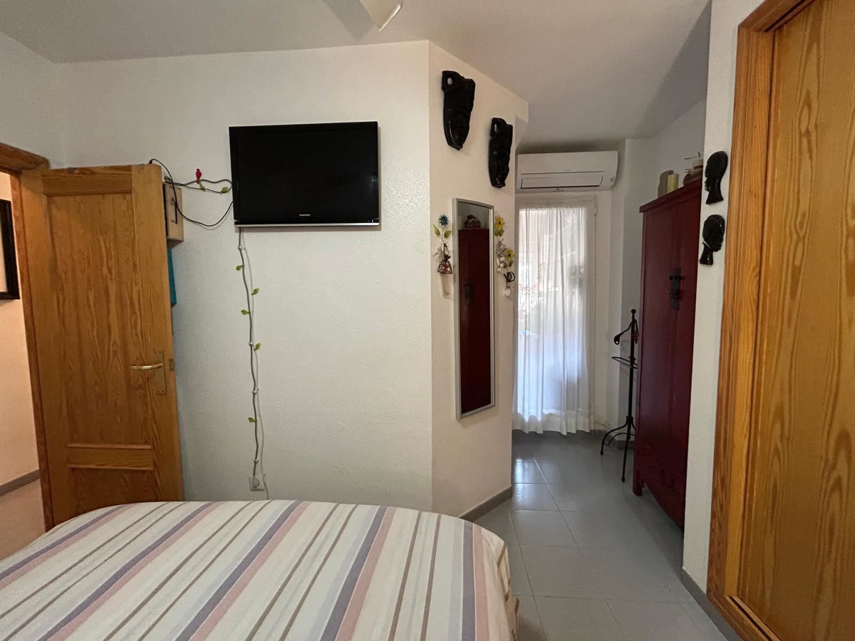 For sale - 3 Bedroom 2 Bathroom Apartment - Middle Floor Apartment in Orihuela - Playa Flamenca  - Alicante