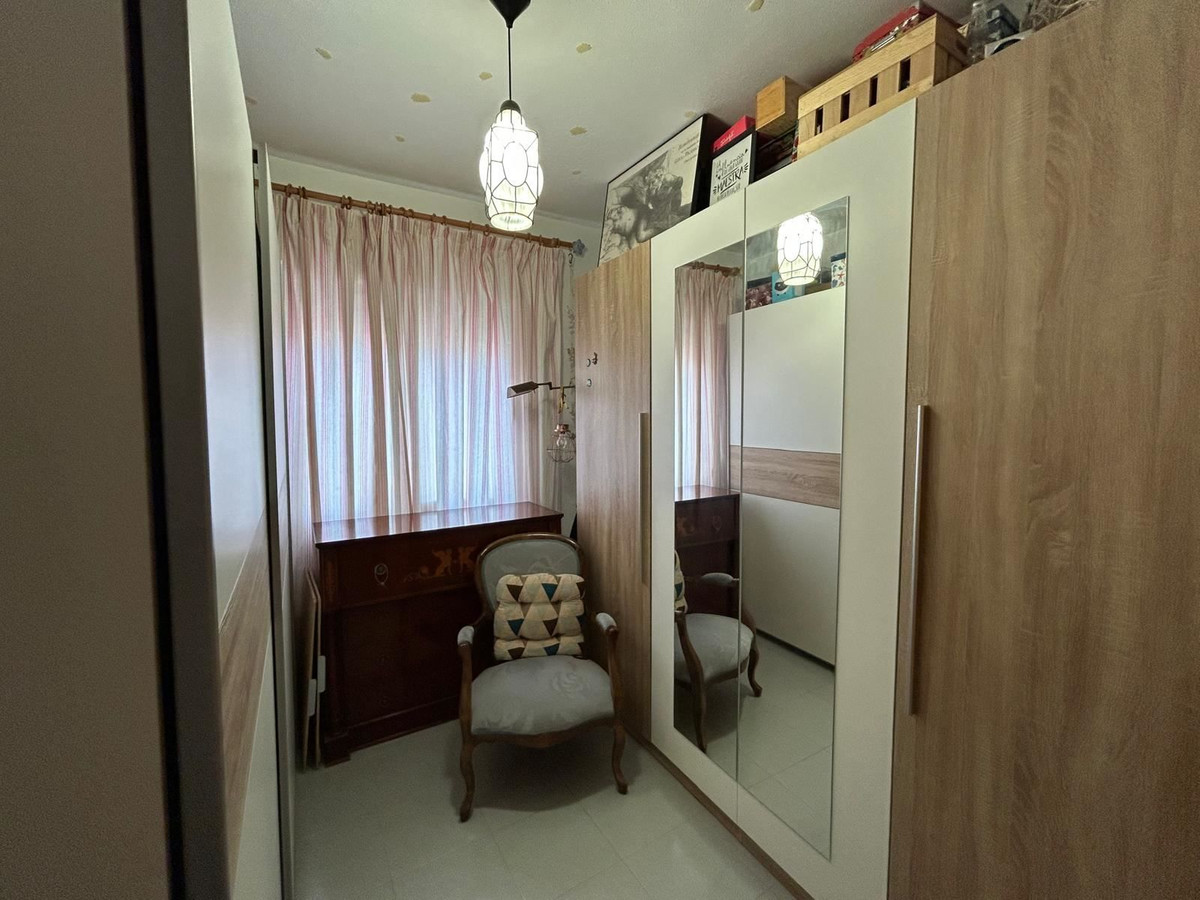 For sale - 3 Bedroom 2 Bathroom Apartment - Middle Floor Apartment in Orihuela - Playa Flamenca  - Alicante