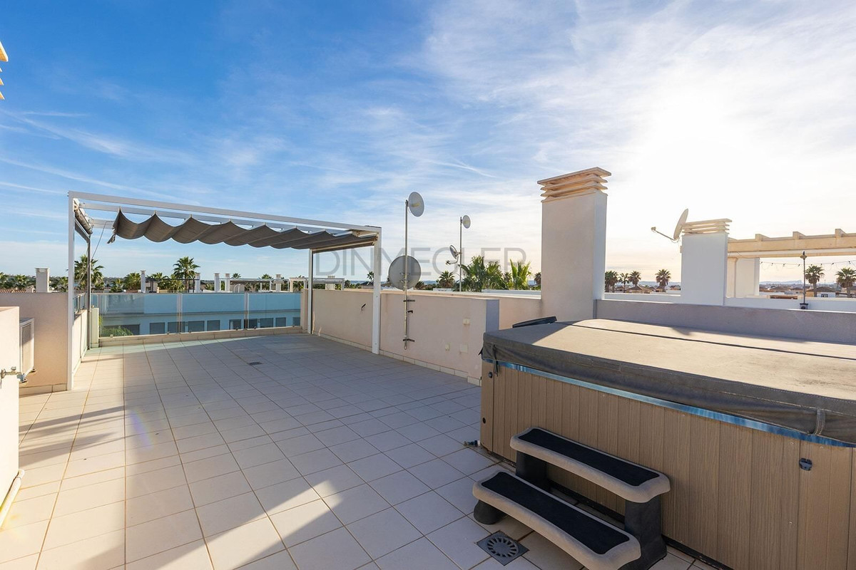For sale - 3 Bedroom 3 Bathroom Apartment - Duplex in Rojales - Ciudad Quesada  - Alicante