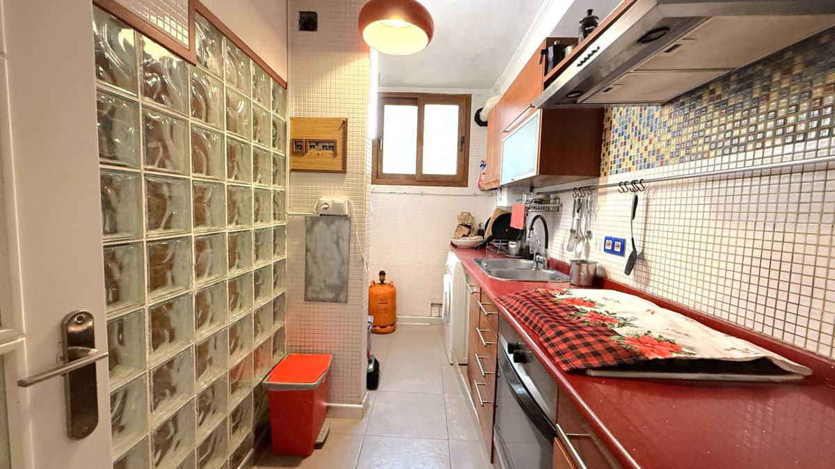 For sale - 1 Bedroom 1 Bathroom Apartment - Ground Floor Apartment in Torrevieja - Torrevieja Centro  - Alicante