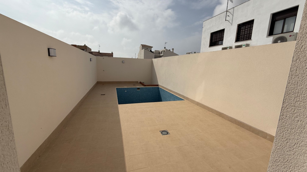 For sale - 3 Bedroom 2 Bathroom Apartment - Duplex in Pilar de la Horadada - Pilar de la Horadada Centro  - Alicante