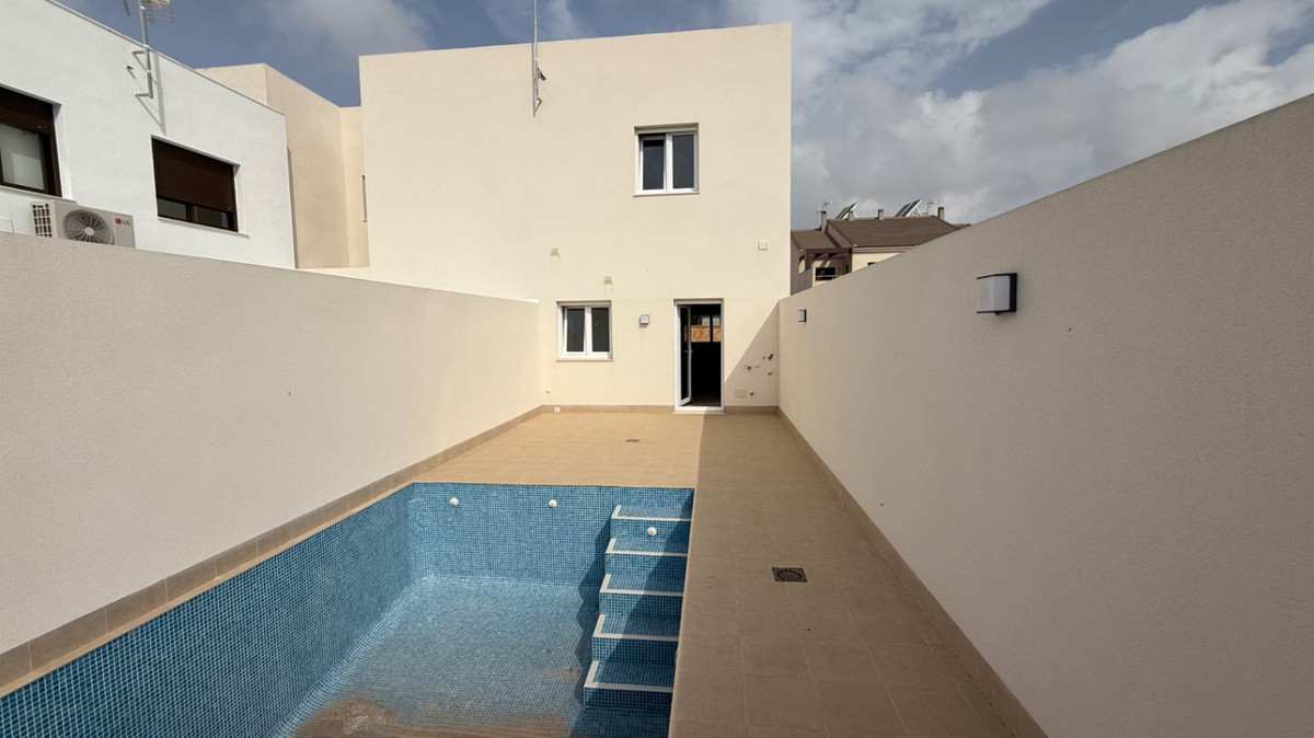 For sale - 3 Bedroom 2 Bathroom Apartment - Duplex in Pilar de la Horadada - Pilar de la Horadada Centro  - Alicante