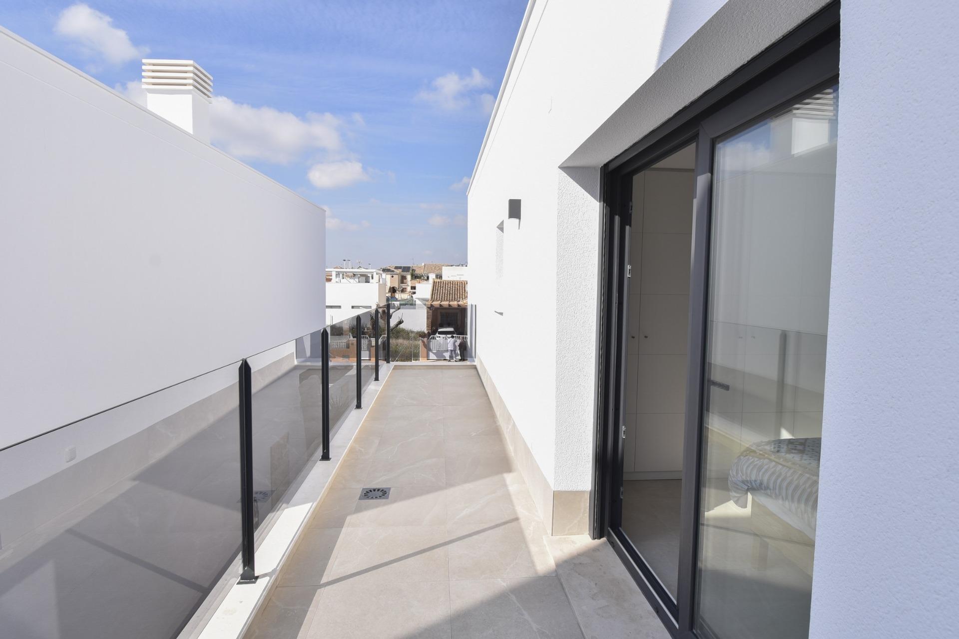 New Build - 3 Bedroom 3 Bathroom Villa in San Pedro del Pinatar - Los Antolinos  - Murcia