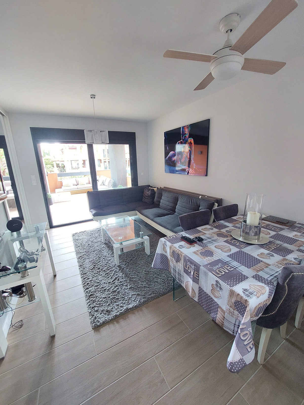 For sale - 2 Bedroom 2 Bathroom Apartment - in Villamartin - Orihuela Costa  - Alicante