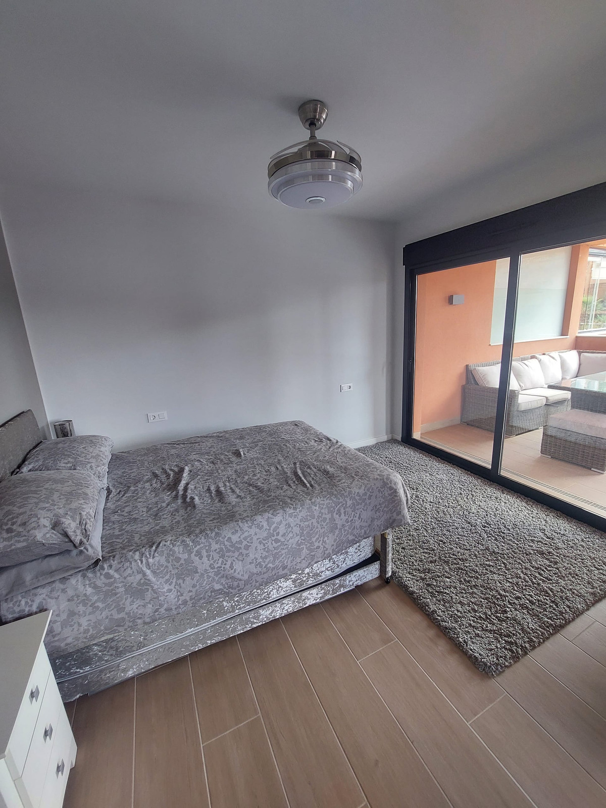 For sale - 2 Bedroom 2 Bathroom Apartment - in Villamartin - Orihuela Costa  - Alicante
