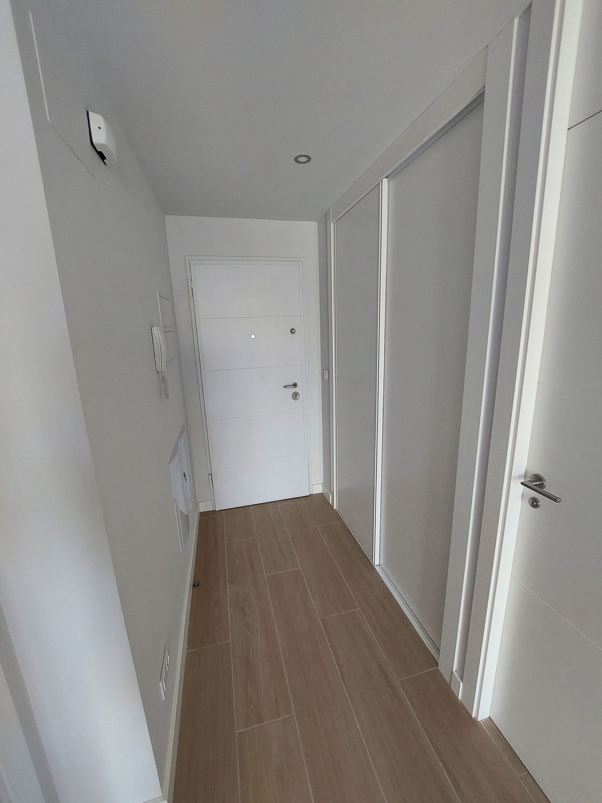 For sale - 2 Bedroom 2 Bathroom Apartment - in Villamartin - Orihuela Costa  - Alicante