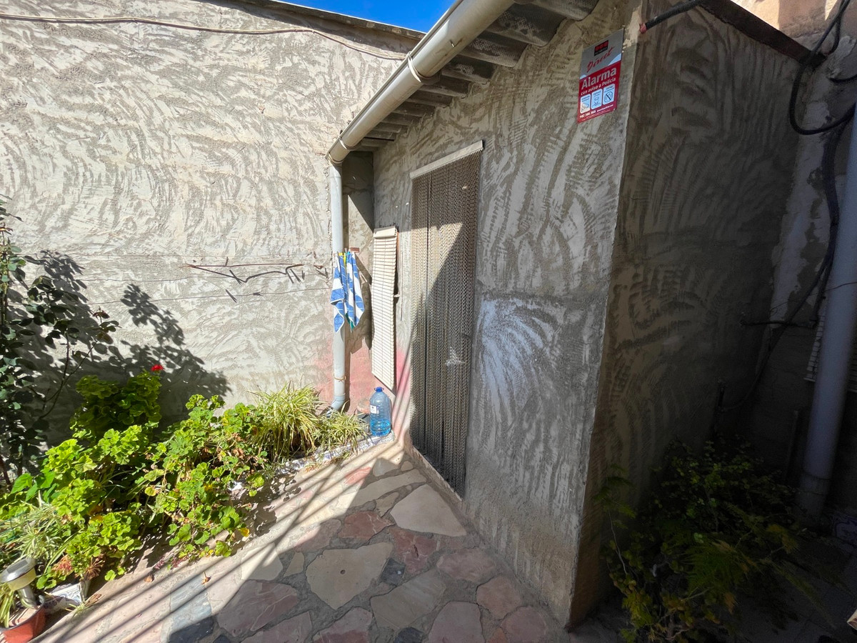 For sale - 4 Bedroom 2 Bathroom House - Townhouse in San Fulgencio - San Fulgencio Centro  - Alicante