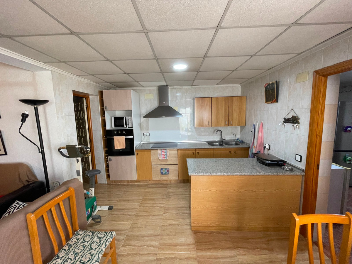 For sale - 4 Bedroom 2 Bathroom House - Townhouse in San Fulgencio - San Fulgencio Centro  - Alicante