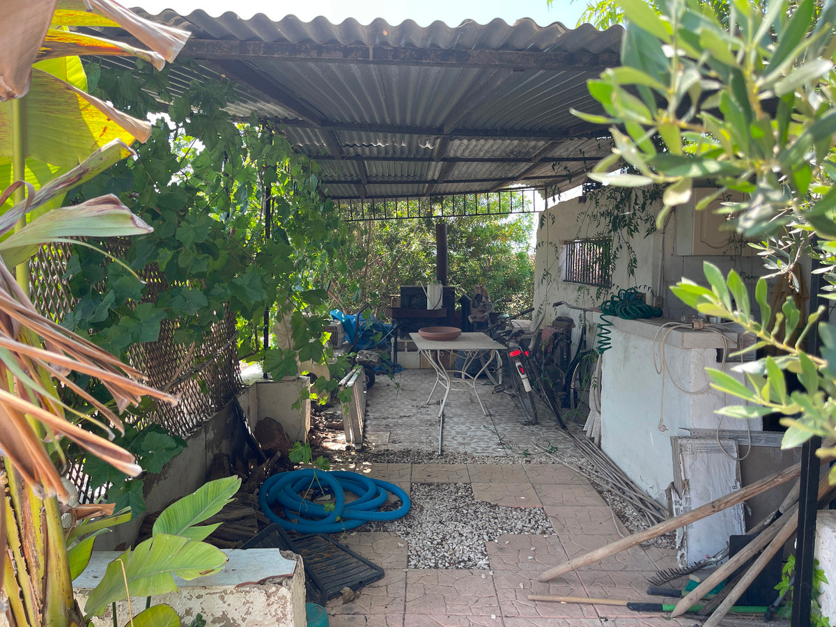 For sale - 4 Bedroom 3 Bathroom House - Detached Villa in Daya Nueva - Daya Nueva Centro  - Alicante