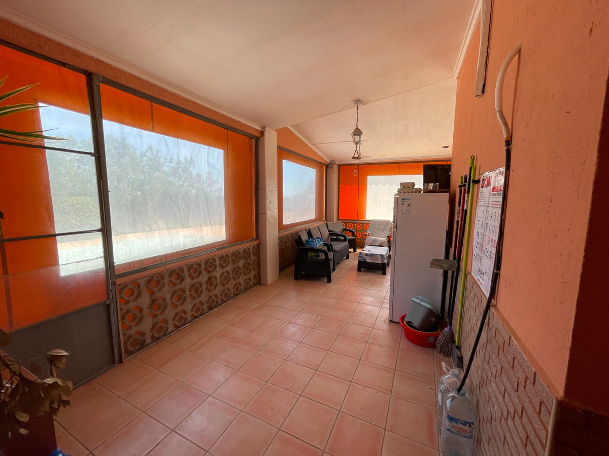 For sale - 3 Bedroom 2 Bathroom House - Detached Villa in Guardamar del Segura - Guardamar del Segura Centro  - Alicante