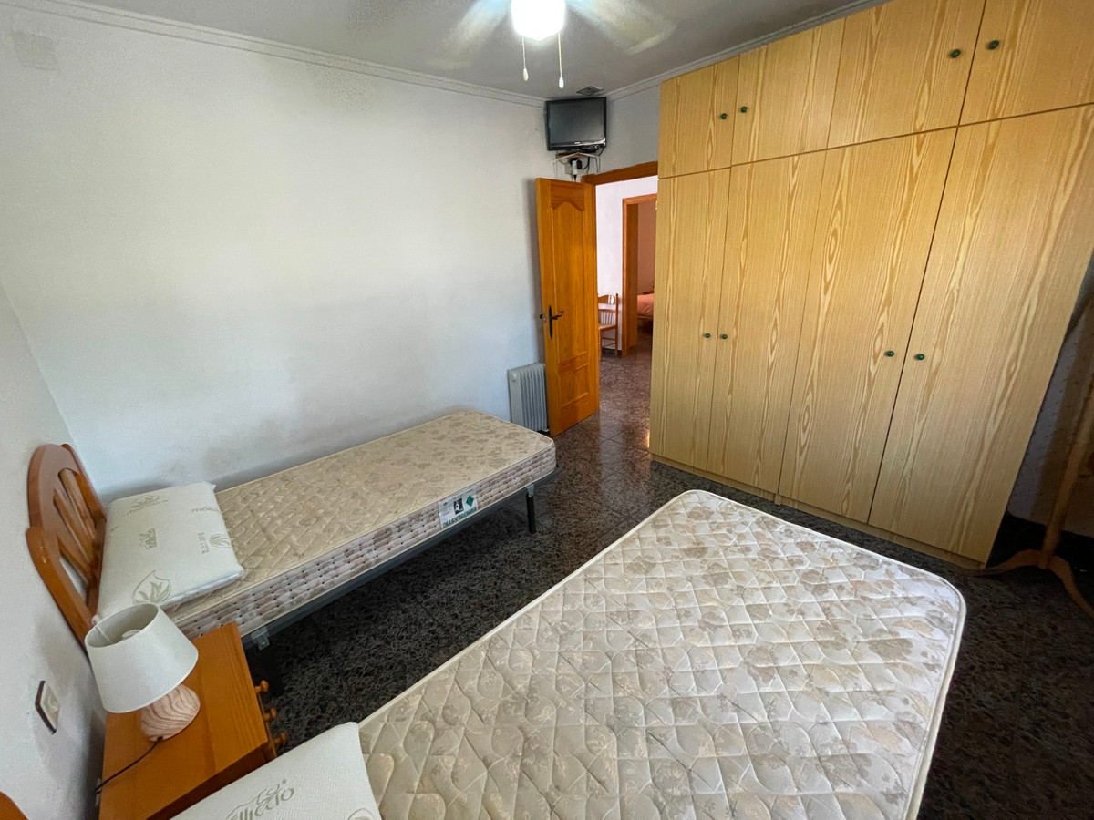 For sale - 3 Bedroom 2 Bathroom House - Detached Villa in Guardamar del Segura - Guardamar del Segura Centro  - Alicante