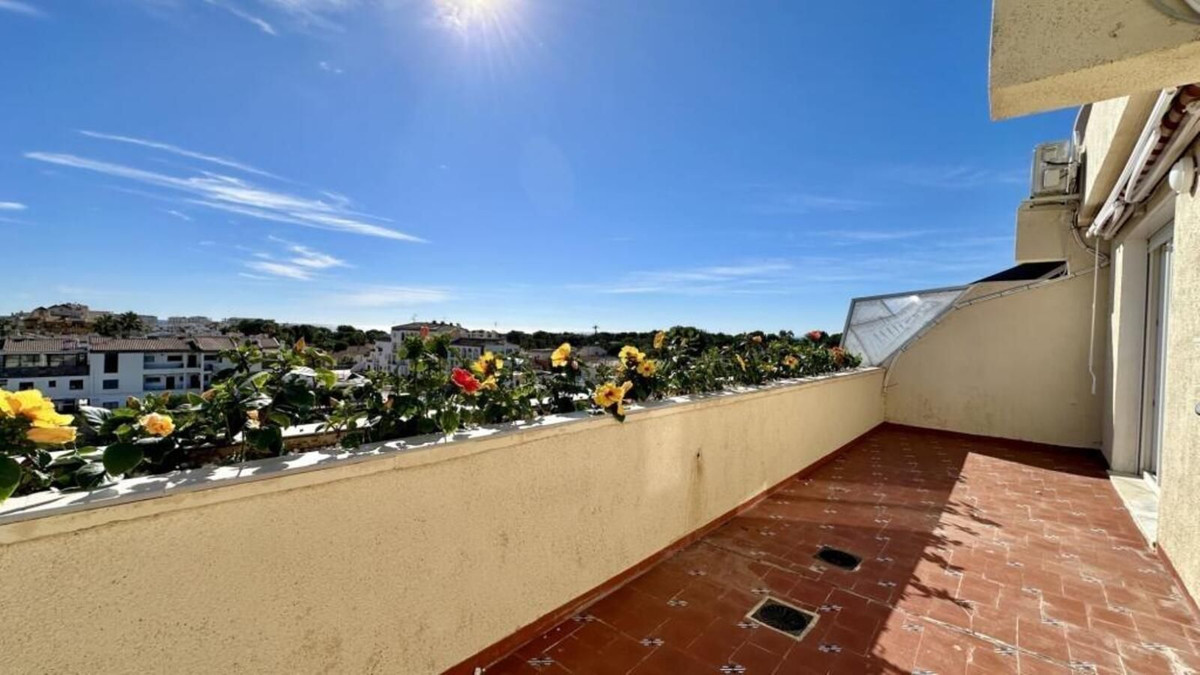 For sale - 2 Bedroom 2 Bathroom Apartment - Penthouse in Torrevieja - Torrevieja Centro  - Alicante