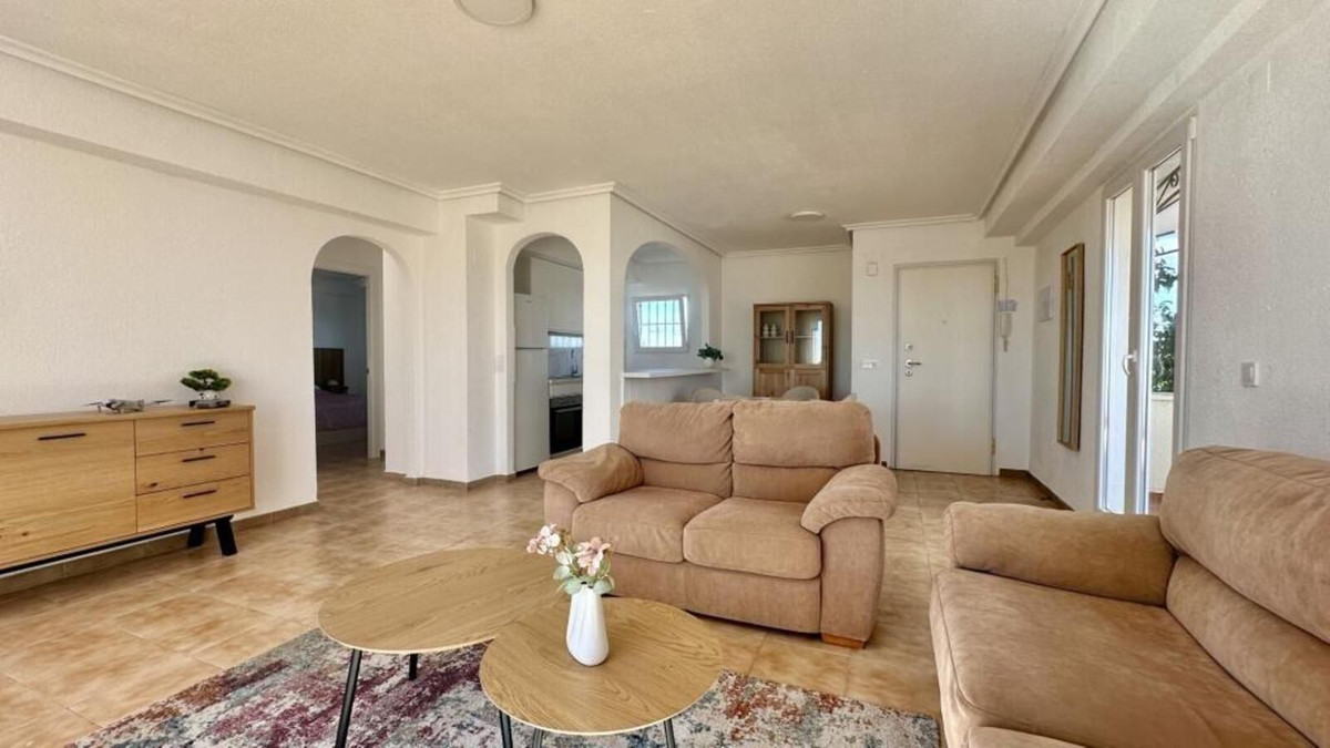 For sale - 2 Bedroom 2 Bathroom Apartment - Penthouse in Torrevieja - Torrevieja Centro  - Alicante