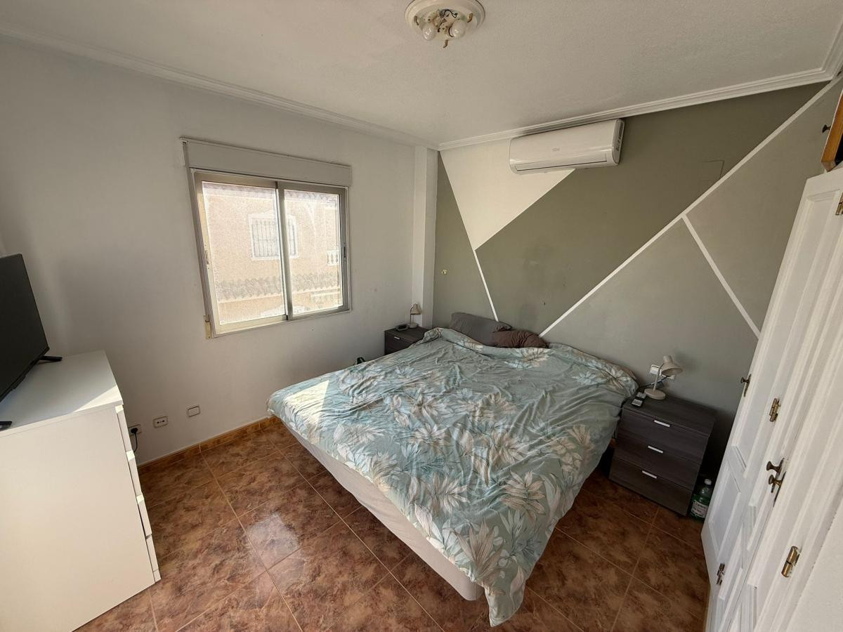 For sale - 2 Bedroom 2 Bathroom House - Semi-Detached House in Pilar de la Horadada - Torre de la Horadada  - Alicante