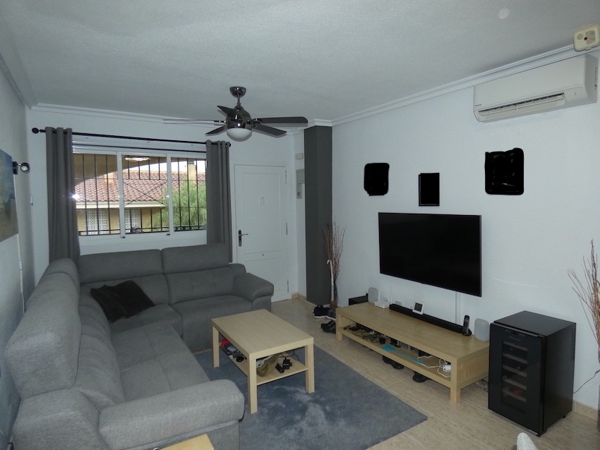For sale - 2 Bedroom 1 Bathroom Apartment - Top Floor Apartment in Santa Pola - Gran Alacant  - Alicante