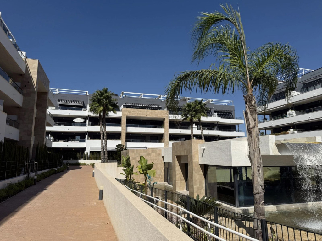 2 Bedroom 2 Bathroom Apartment - Penthouse in Orihuela