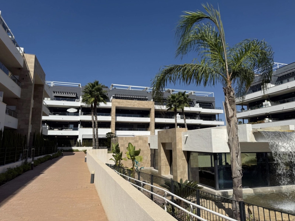 2 Bedroom 2 Bathroom Apartment - Penthouse in Orihuela