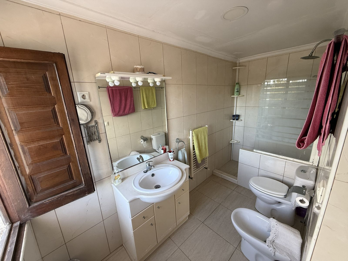 For sale - 4 Bedroom 2 Bathroom House - Finca - Cortijo in Pilar de la Horadada - Pinar de Campoverde  - Alicante