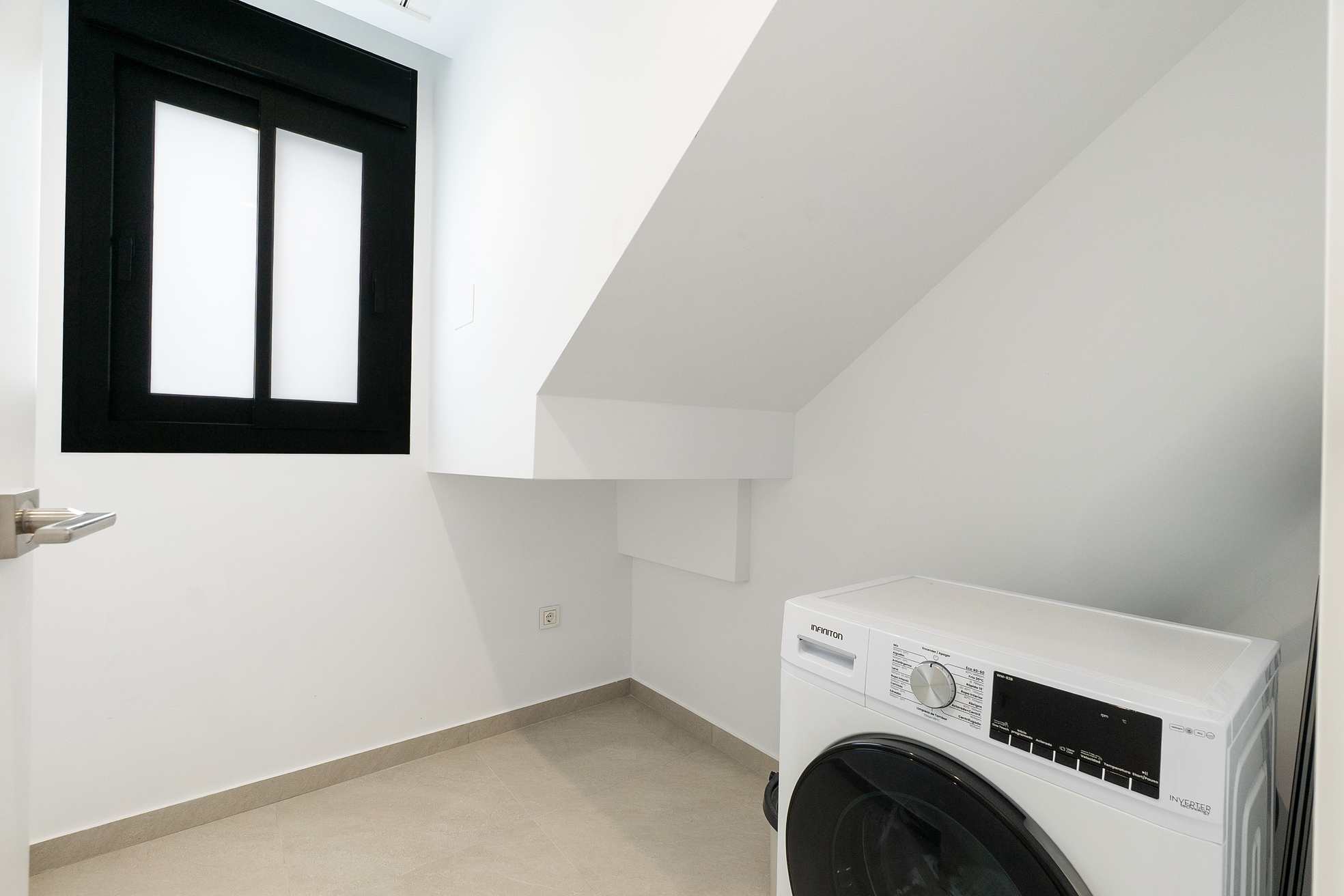 New Build - 3 Bedroom 3 Bathroom KEY READY Villa in Quesada - Benimar  - Alicante